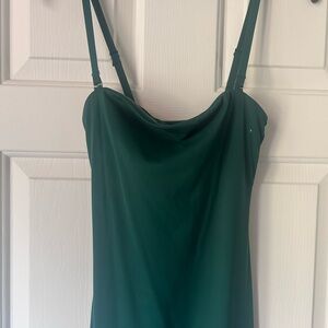 Elegant Green Spaghetti Strap Dress